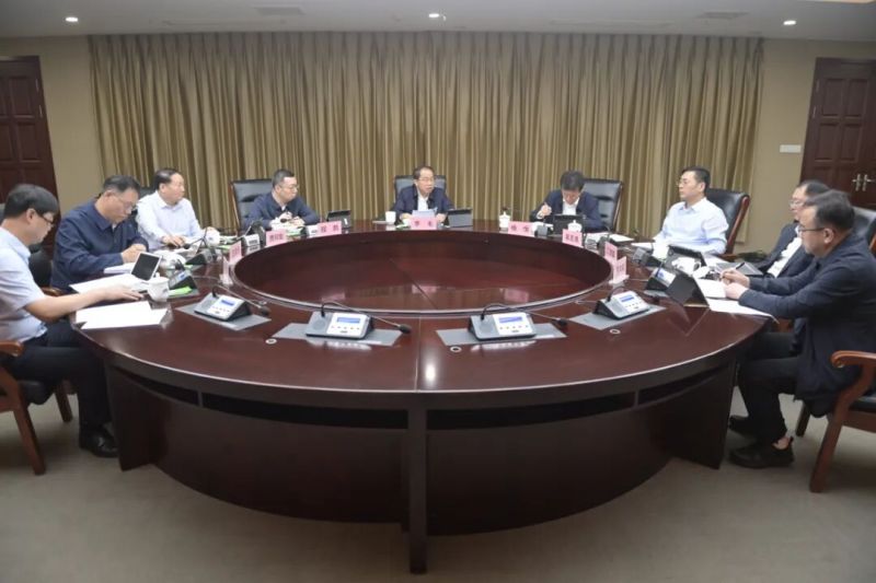 中国平煤神马集团党委常委会第一次会议召开 第一议题学习习近平总书记近期重要讲话精神 审议研究有关议题